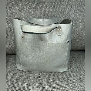 Portland Leather Goods Medium Crossbody Tote- Nimbus